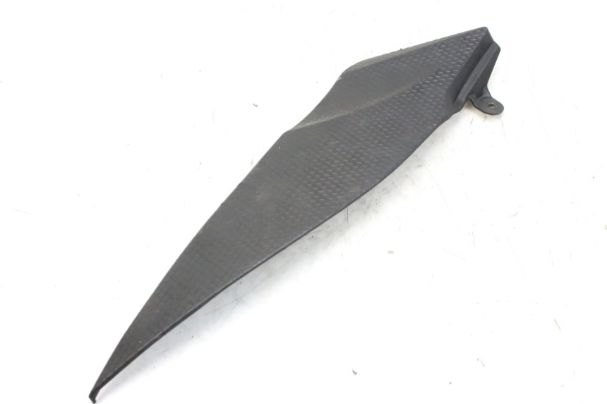photo de CACHE SOUS SELLE DROIT YAMAHA YZF R1 1000 (2007 - 2008)