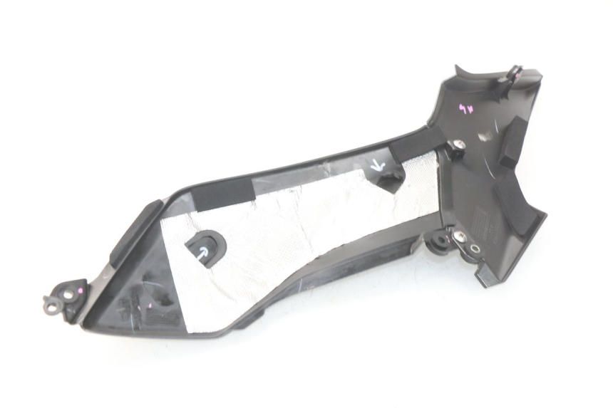 photo de CACHE SOUS SELLE DROIT KAWASAKI Z Z900 900 (2017 - 2019)