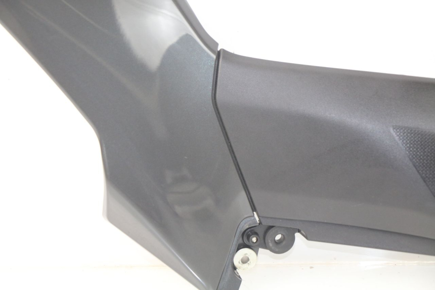 photo de CACHE SOUS SELLE DROIT KAWASAKI Z Z900 900 (2017 - 2019)