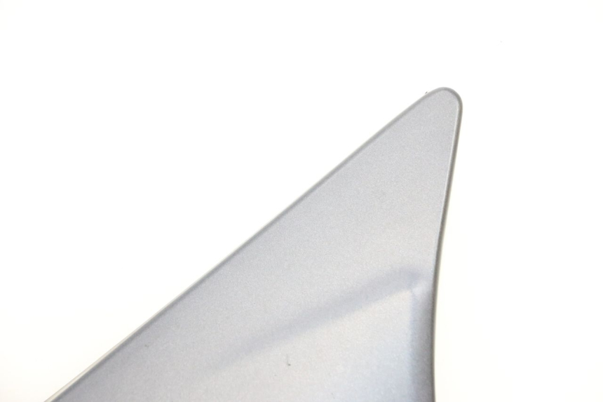 photo de CACHE SOUS SELLE DROIT KAWASAKI ZR 7 750 (1999 - 2001) - Focus structure