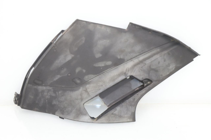 photo de CACHE SOUS SELLE GAUCHE APRILIA SPORT CITY SPORTCITY 125 (2005 - 2008)