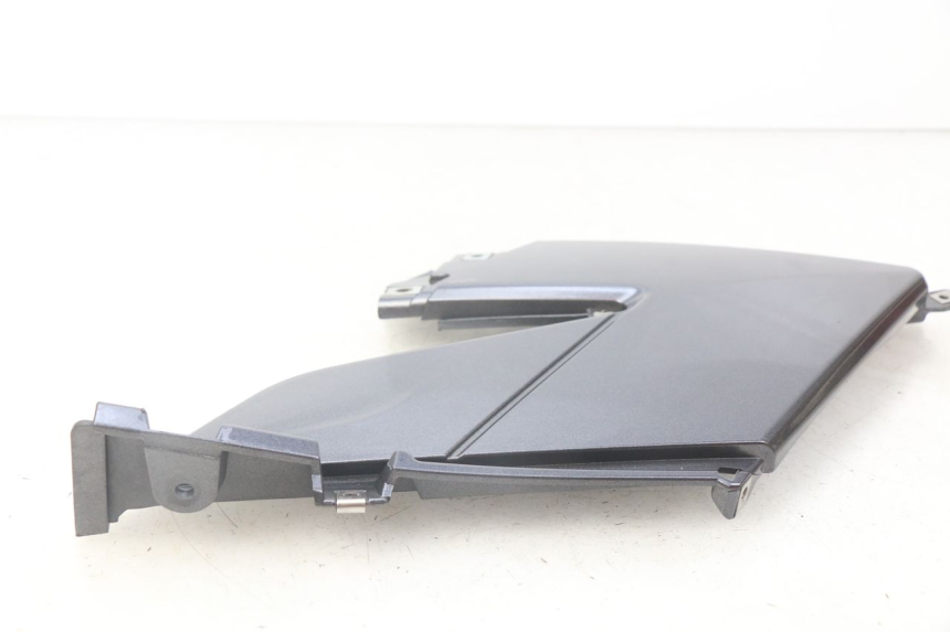 photo de CACHE SOUS SELLE GAUCHE APRILIA SRV 850 (2012 - 2017)