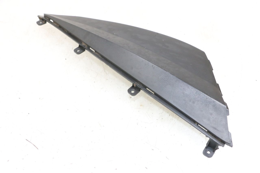 photo de Cache sous selle gauche BEELINE VELOCE 4T 50 (2011 - 2020)