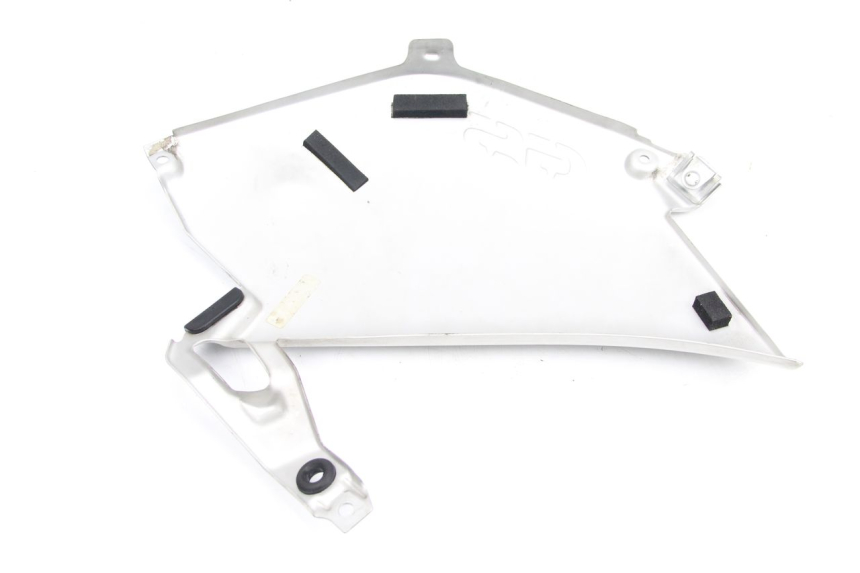 photo de CACHE SOUS SELLE GAUCHE BMW R GS 1200 (2005 - 2007)