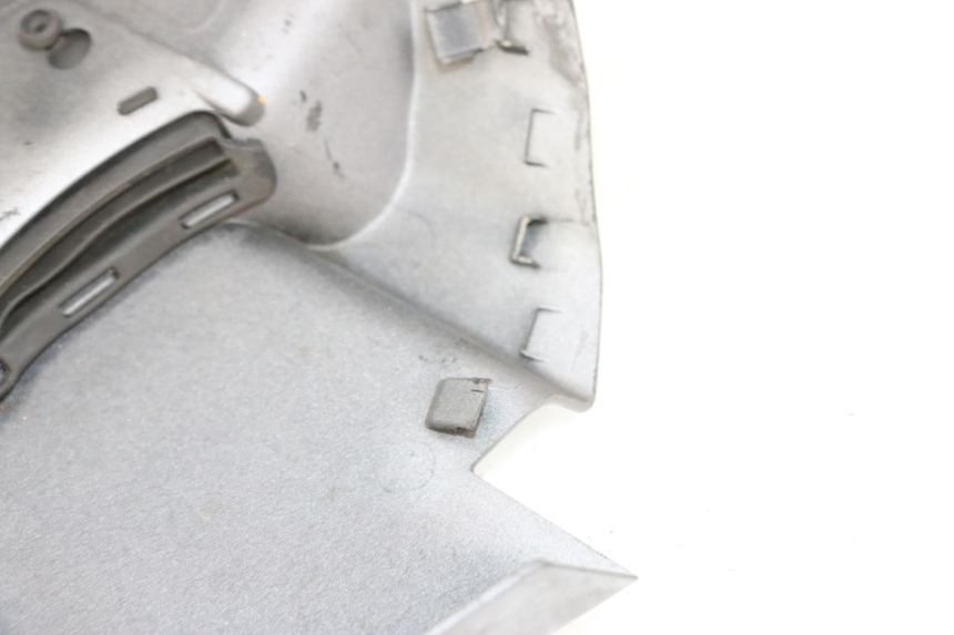 photo de CACHE SOUS SELLE GAUCHE SUZUKI BURGMAN 650 (2013 - 2020)