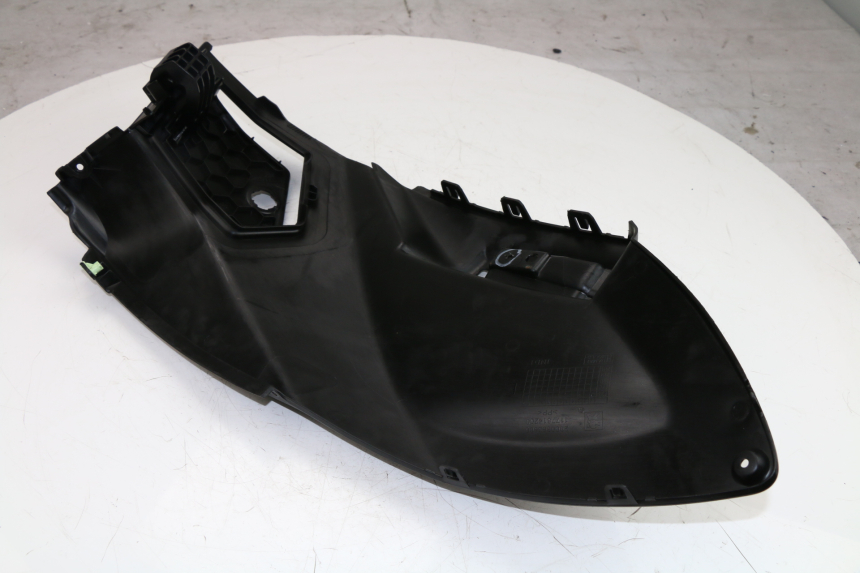 photo de CACHE SOUS SELLE GAUCHE PEUGEOT CITYSTAR 125 (2011 - 2017)