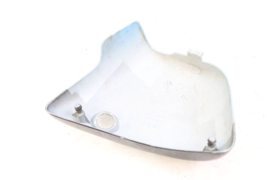 photo de CACHE SOUS SELLE GAUCHE APRILIA CLASSIC 125 (1995 - 2001)
