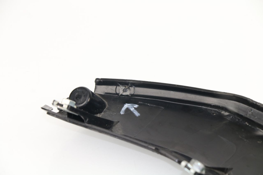 photo de CACHE SOUS SELLE GAUCHE KTM DUKE ABS 125 (2011 - 2016)