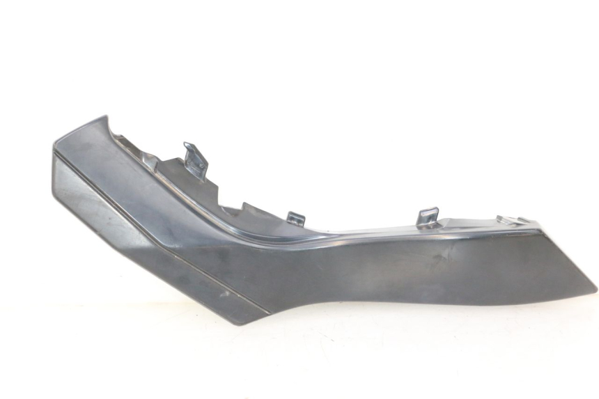 photo de CACHE SOUS SELLE GAUCHE KAWASAKI ER-6 ER6 F ABS 650 (2012 - 2016) - Gros plan technique