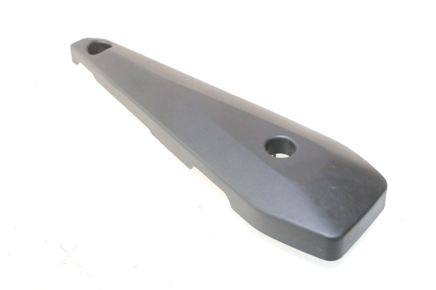 photo de CACHE SOUS SELLE GAUCHE YAMAHA FZ8 800 (2010 - 2016) - Vue principale