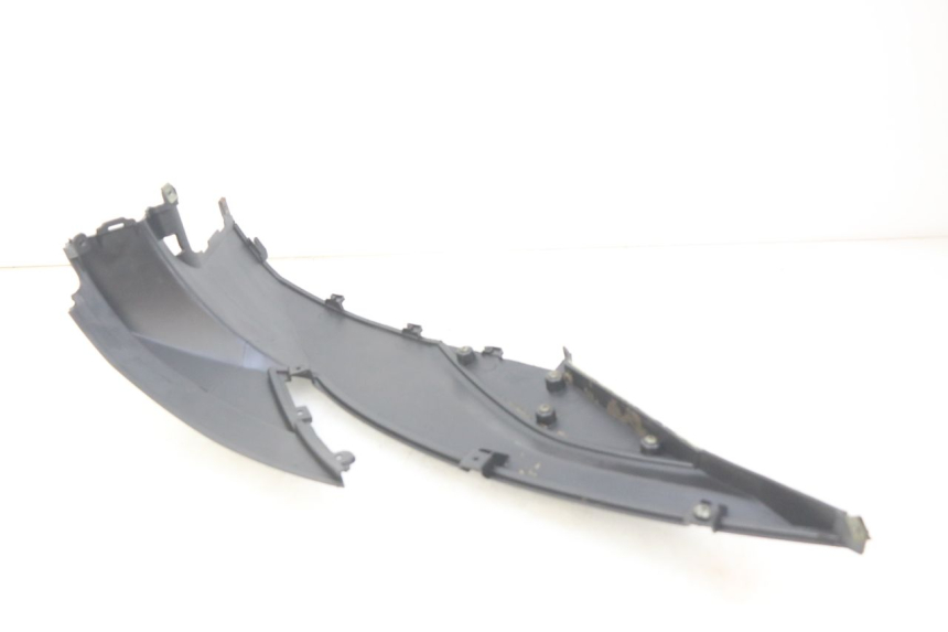 photo de CACHE SOUS SELLE GAUCHE TNT MOTOR GRIDO 2T 50 (2010 - 2019)