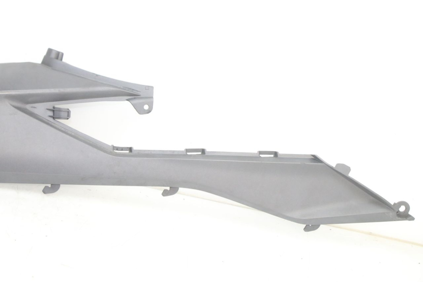 photo de CACHE SOUS SELLE GAUCHE HONDA FORZA 125 (2021 - 2025)