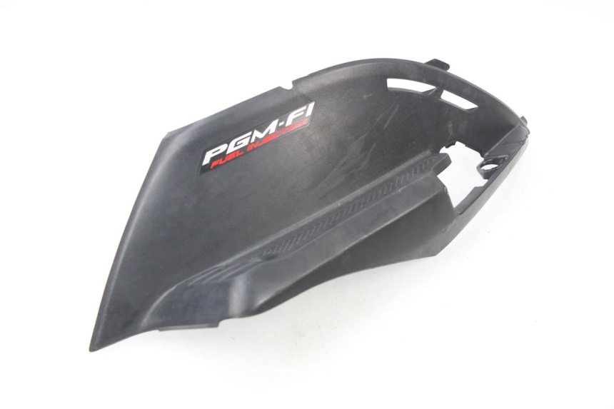 photo de CACHE SOUS SELLE GAUCHE HONDA NHX LEAD 110 (2008 - 2010)