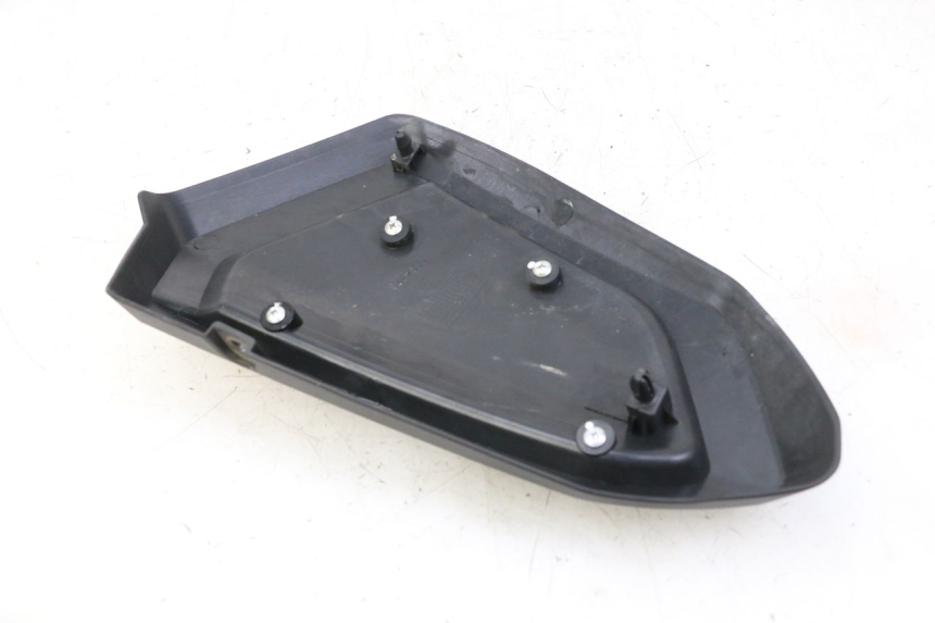 photo de CACHE SOUS SELLE GAUCHE KEEWAY K-LIGHT KLIGHT 125 (2018 - 2025)