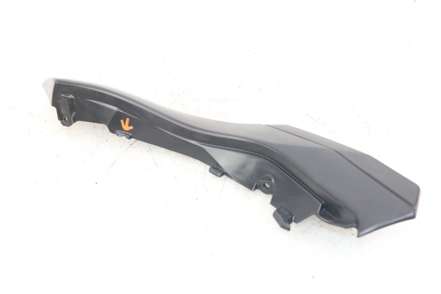 photo de CACHE SOUS SELLE GAUCHE KAWASAKI ER-6 ER6 N 650 (2012 - 2016)