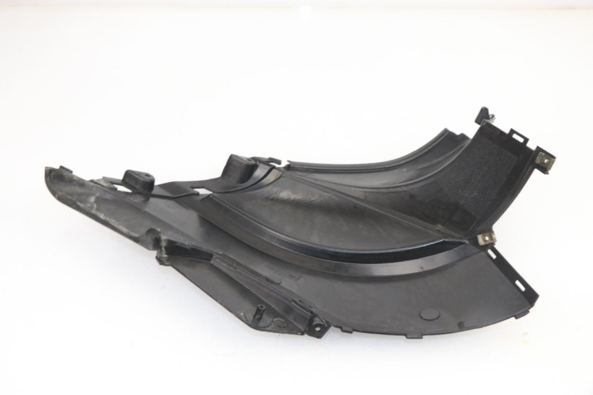 photo de CACHE SOUS SELLE GAUCHE KEEWAY OUTLOOK 125 (2007 - 2013)