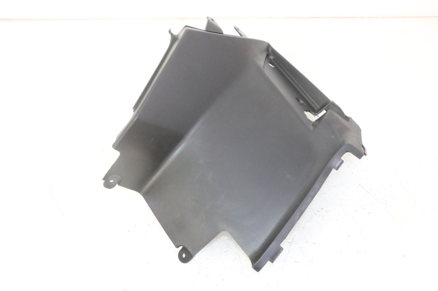 photo de CACHE SOUS SELLE GAUCHE PEUGEOT KISBEE 2T 50 (2018 - 2022)