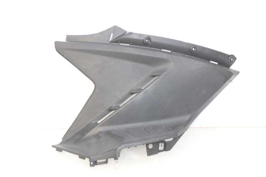 photo de CACHE SOUS SELLE GAUCHE KYMCO AGILITY 16+ 4T 50 (2018 - 2023)
