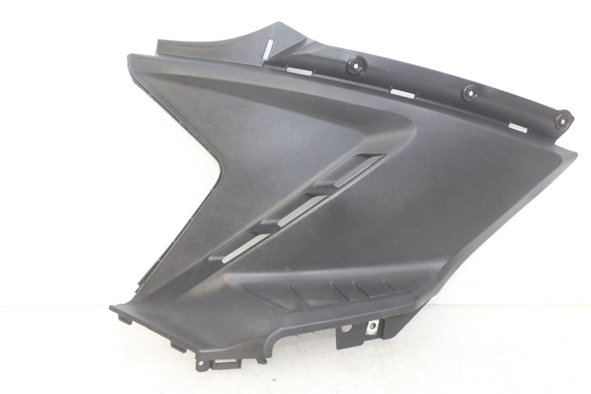 photo de CACHE SOUS SELLE GAUCHE KYMCO AGILITY 16+ 4T 50 (2018 - 2023)
