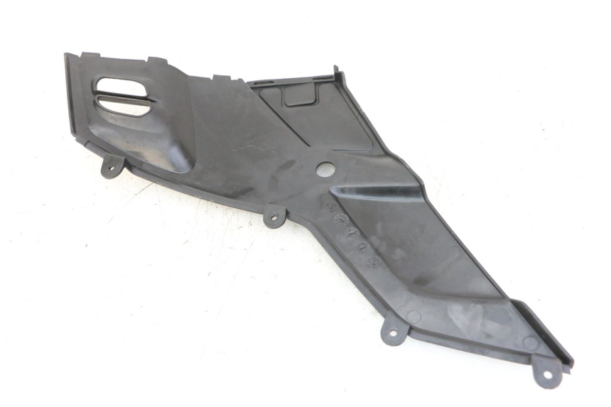 photo de CACHE SOUS SELLE GAUCHE KYMCO PEOPLE S 125 (2000 - 2008)