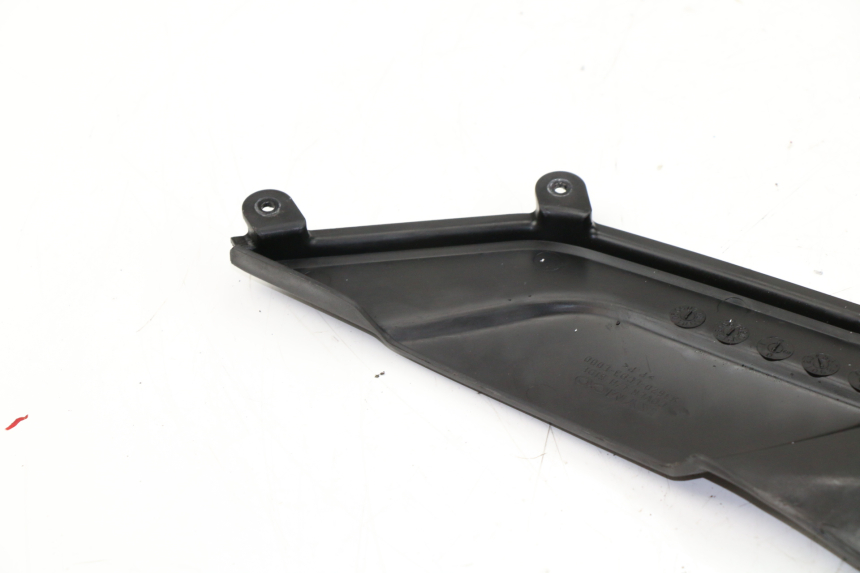 photo de CACHE SOUS SELLE GAUCHE KYMCO PEOPLE S 125 (2000 - 2008)