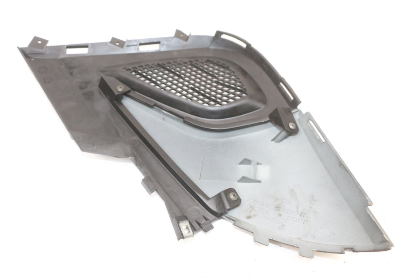 photo de CACHE SOUS SELLE GAUCHE KYMCO SUPER 8 4T 50 (2021 - 2024)