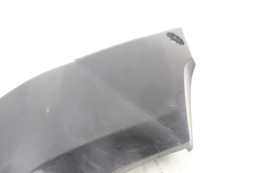 photo de CACHE SOUS SELLE GAUCHE YAMAHA N-MAX NMAX 125 (2021 - 2024) - Vue d’ensemble