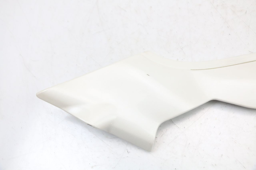 photo de CACHE SOUS SELLE GAUCHE MOTO GUZZI NORGE 8V GT 1200 (2011 - 2016)