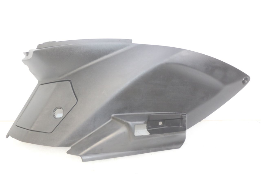 photo de CACHE SOUS SELLE GAUCHE PEUGEOT CITYSTAR AIR 125 (2014 - 2017)