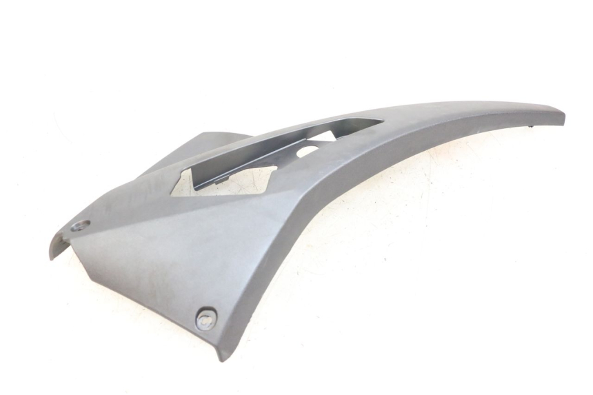 photo de CACHE SOUS SELLE GAUCHE PEUGEOT GEOPOLIS RS 125 (2007 - 2009)