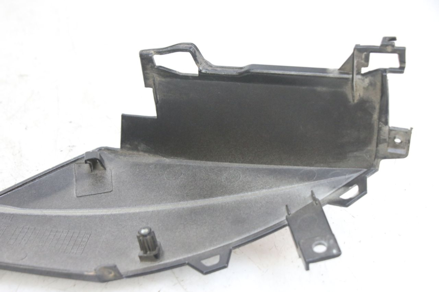 photo de CACHE SOUS SELLE GAUCHE PEUGEOT SPEEDFIGHT 4 4T 50 (2015 - 2019)