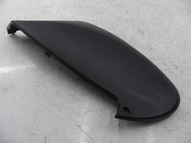 photo de CACHE SOUS SELLE GAUCHE PIAGGIO FLY 2T 50 (2004 - 2017)