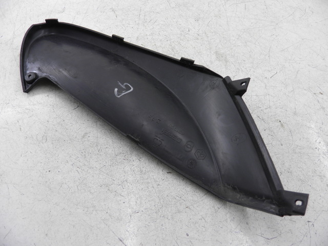photo de CACHE SOUS SELLE GAUCHE PIAGGIO FLY 2T 50 (2004 - 2017)