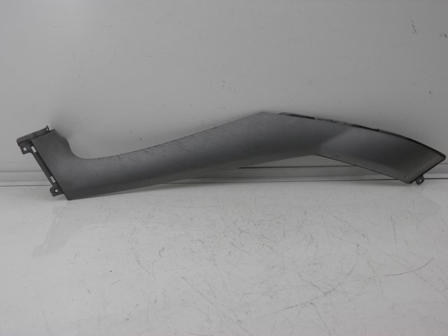 photo de CACHE SOUS SELLE GAUCHE PIAGGIO MP3 125 (2006 - 2014)