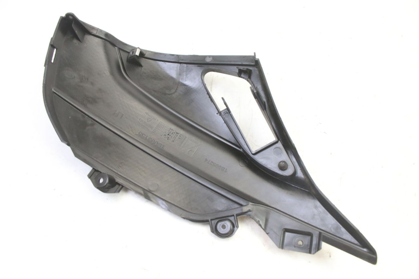 photo de CACHE SOUS SELLE GAUCHE APRILIA SR 2T 50 (2018 - 2022)