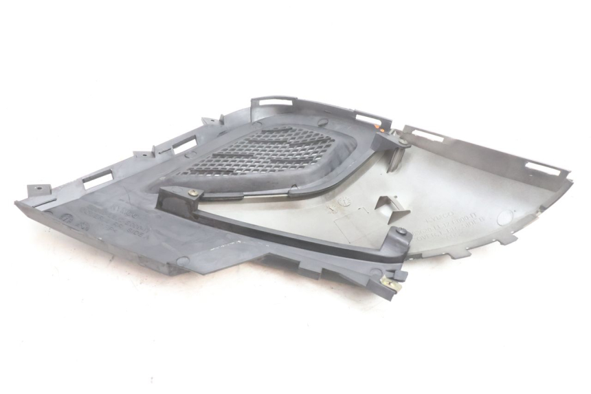 photo de CACHE SOUS SELLE GAUCHE KYMCO SUPER 8 2T 50 (2007 - 2013) - Points de fixation