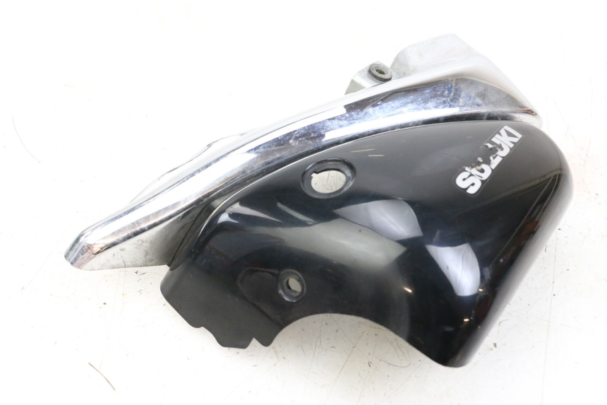 photo de CACHE SOUS SELLE GAUCHE SUZUKI VL INTRUDER 125 (2004 - 2007)