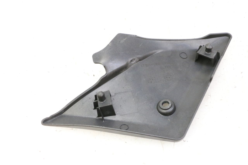 photo de CACHE SOUS SELLE GAUCHE SUZUKI SV S 650 (2003 - 2009)