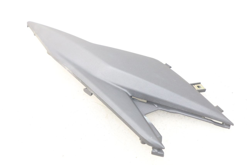 photo de CACHE SOUS SELLE GAUCHE SYM JET 4 4T 50 (2018 - 2021)