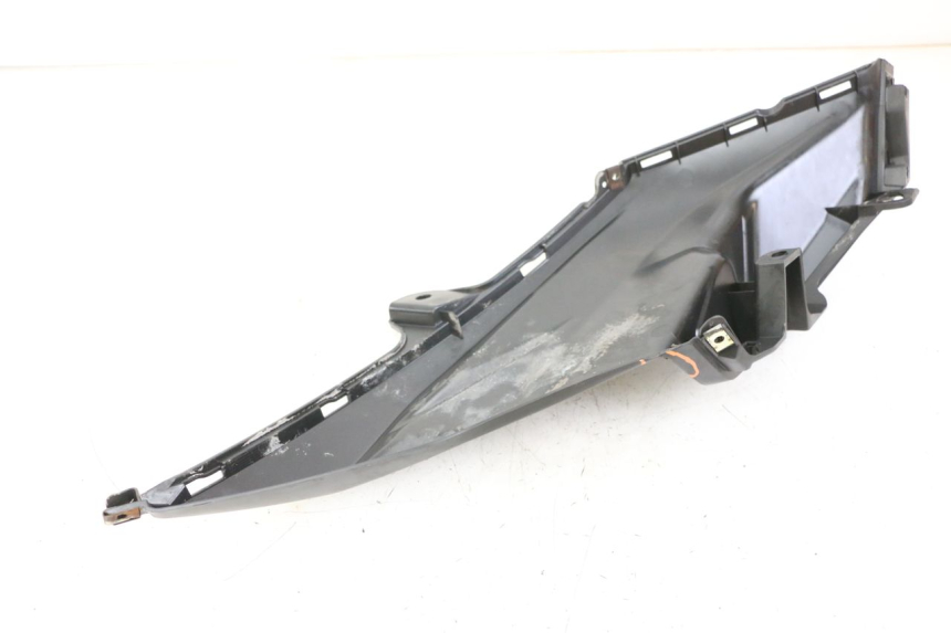 photo de CACHE SOUS SELLE GAUCHE SYM ORBIT III 3 4T 50 (2018 - 2021)