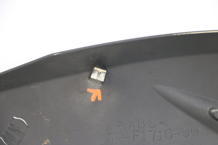 photo de CACHE SOUS SELLE GAUCHE YAMAHA X-MAX XMAX ABS 250 (2010 - 2014)