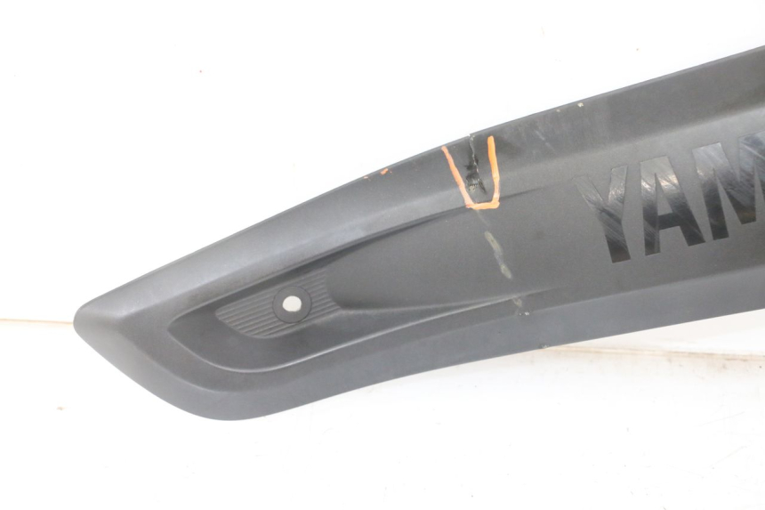 photo de CACHE SOUS SELLE GAUCHE YAMAHA X-MAX XMAX 125 (2010 - 2014)