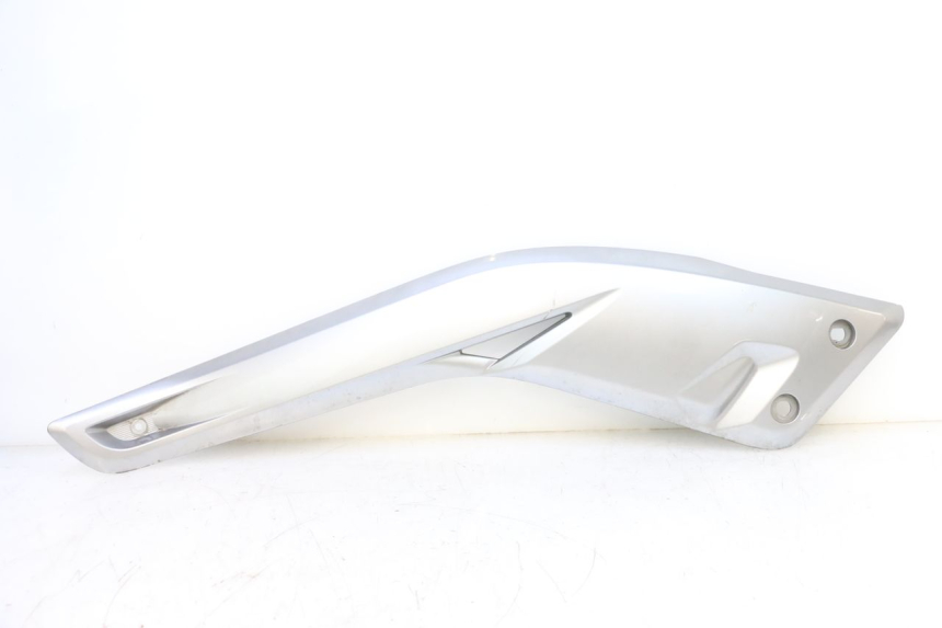 photo de CACHE SOUS SELLE GAUCHE YAMAHA X-MAX XMAX 125 (2010 - 2013) - Vue principale