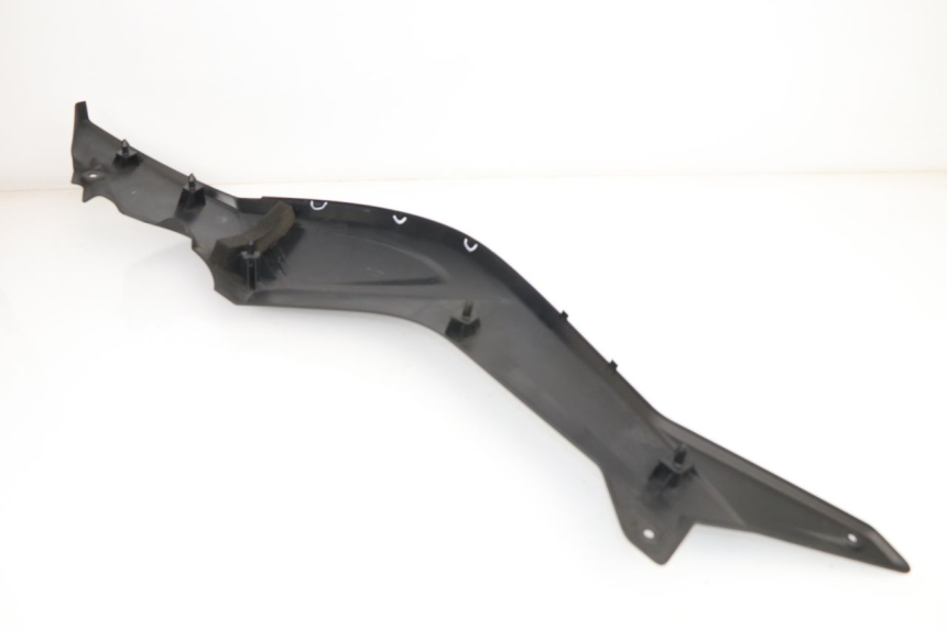 photo de CACHE SOUS SELLE GAUCHE YAMAHA XP T-MAX TMAX 530 (2015 - 2016)