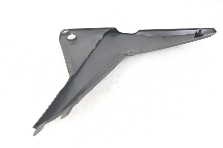 photo de CACHE SOUS SELLE GAUCHE YAMAHA XT X 660 (2004 - 2016)