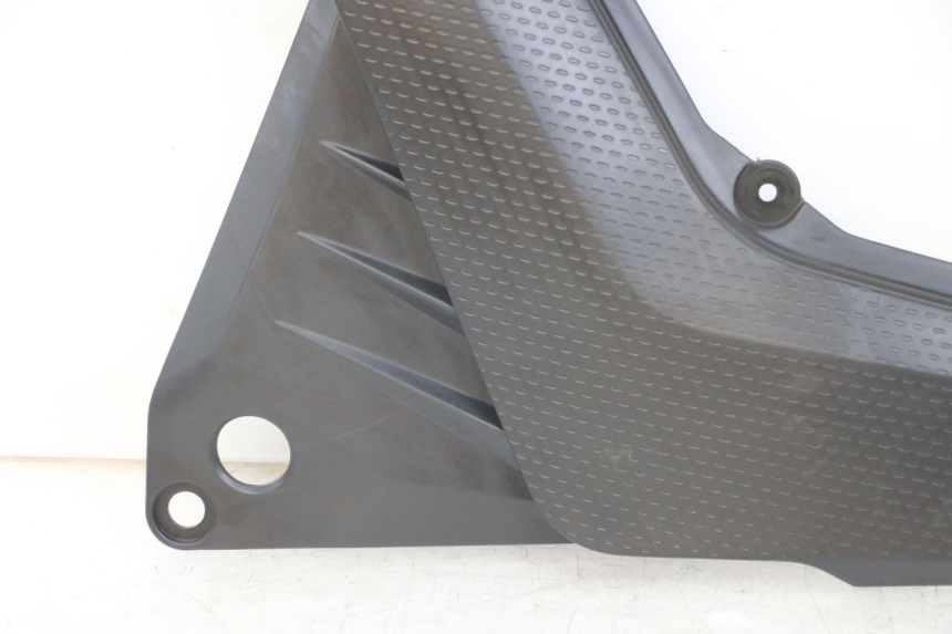 photo de CACHE SOUS SELLE GAUCHE YAMAHA XT X 660 (2004 - 2016)