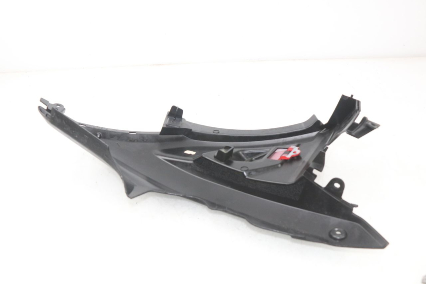 photo de CACHE SOUS SELLE GAUCHE YAMAHA AEROX NAKED 2T 50 (2013 - 2017)