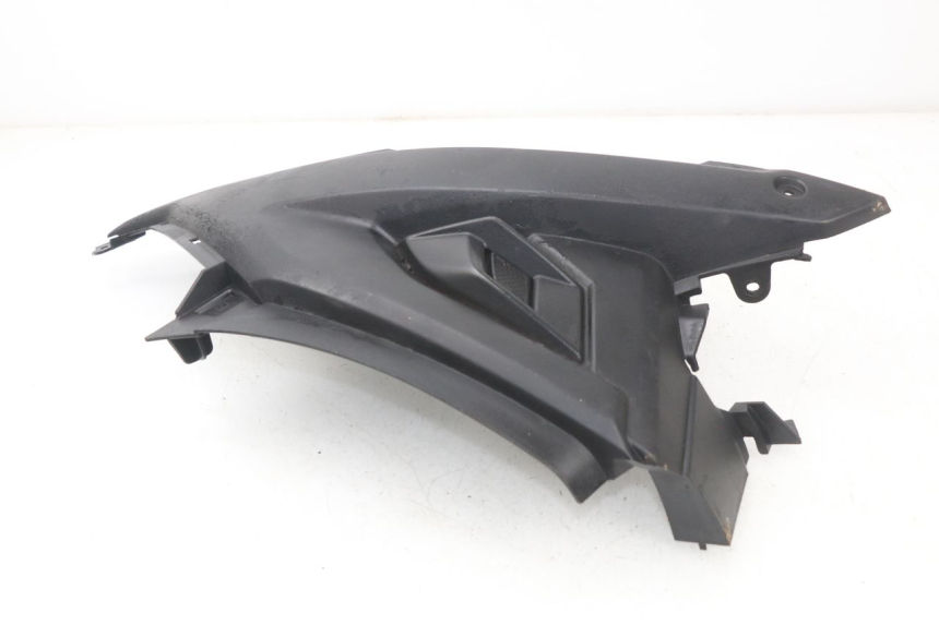 photo de CACHE SOUS SELLE GAUCHE YAMAHA AEROX NAKED 2T 50 (2013 - 2017)