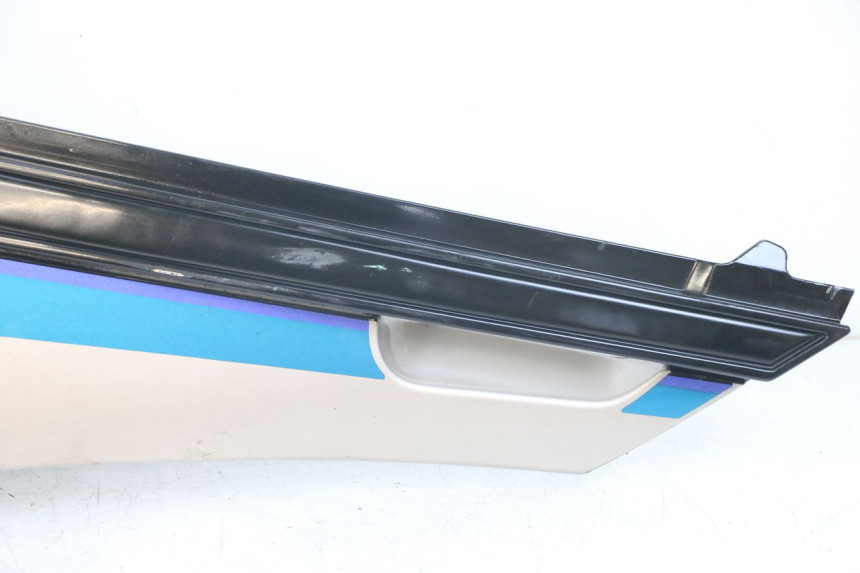 photo de CACHE SOUS SELLE GAUCHE YAMAHA FJ 3CX 1200 (1986 - 1996)