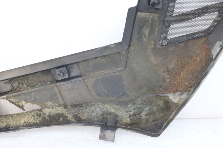 photo de CACHE SOUS SELLE GAUCHE YAMAHA FJ 3CX 1200 (1986 - 1996)